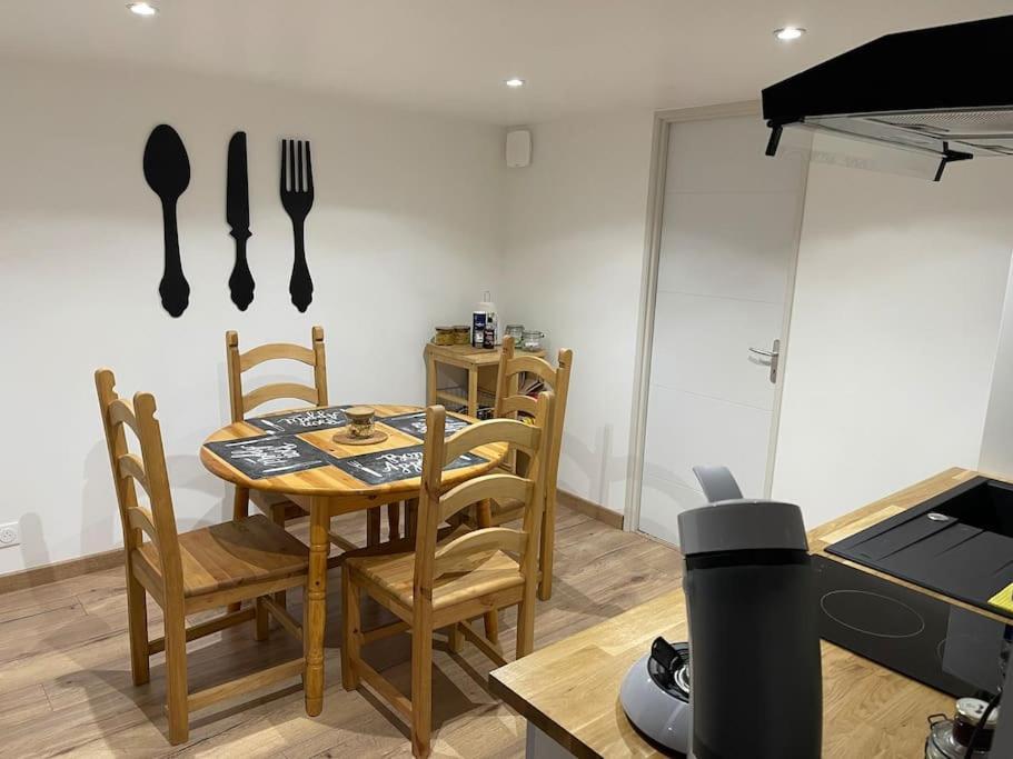 Appart 2 Pieces 35M2,Centre Ville, Parking Gratuit 博格斯 外观 照片